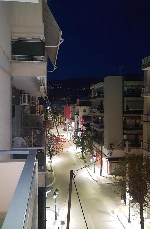 Stay Here - Διαμέρισμα Στο Κέντρο Του Βόλου Volos Exteriör bild